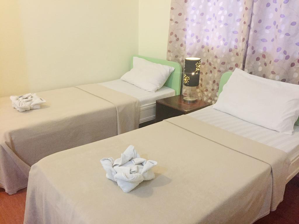 Park Hill Hotel Lapu-Lapu City Bagian luar foto